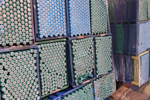 汉中巴高价废铅酸电池回收-废电瓶回收推广价格